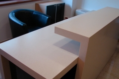 Mobilier receptie din material compozit